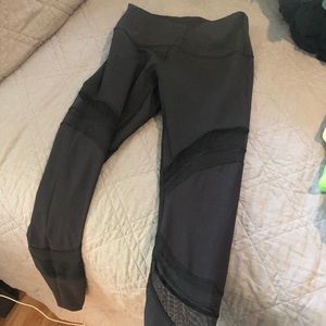 Lululemon Leggings Mesh Detail